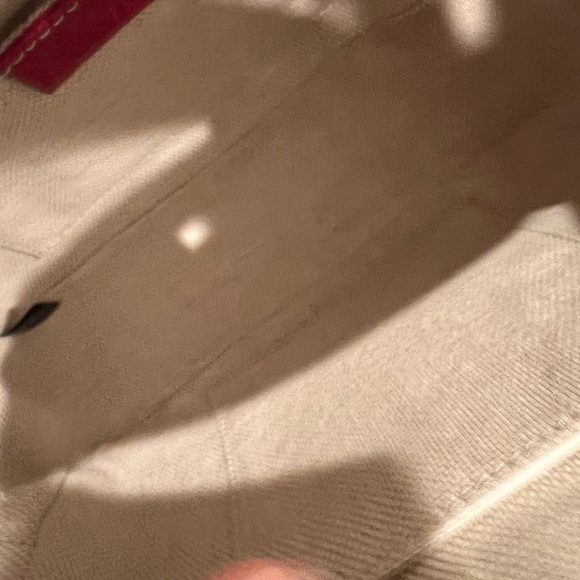 GUCCI red pebbled leather Soho disco bag - Picture 12 of 13